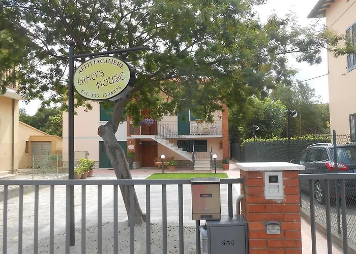Gino\'S House